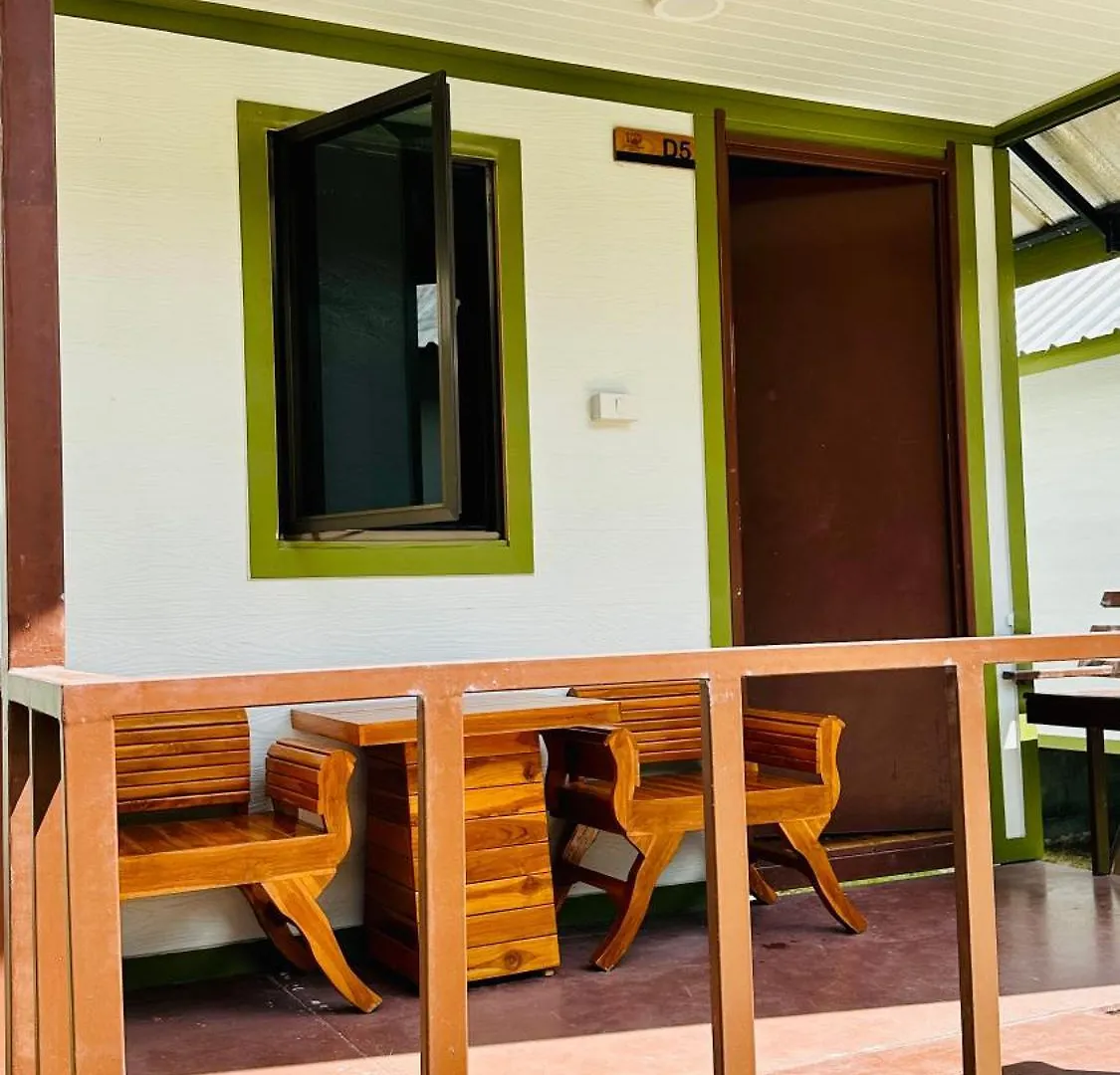 Lanta L.D. Beach Bungalow Ko Lanta 3*,